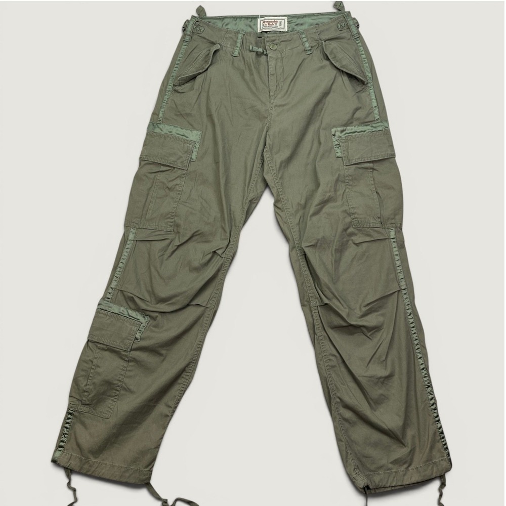 Abercrombie Women's Military Cargo Pants Satin Trim Olive Green Utility 30 10R